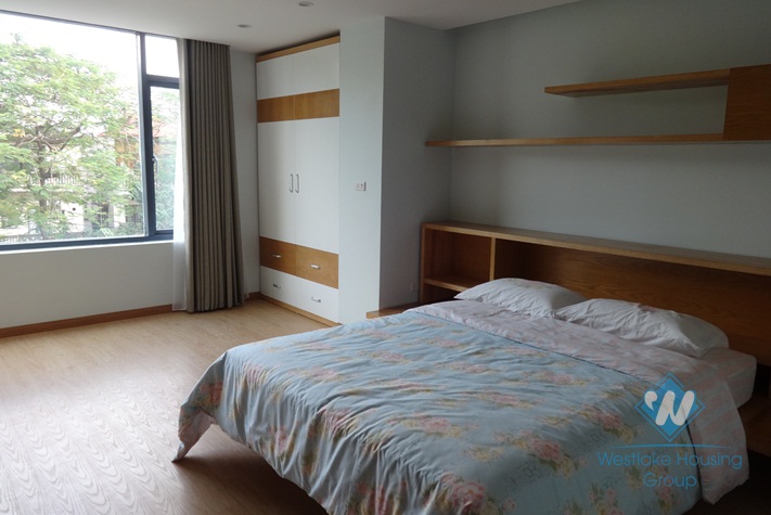 New apartment for rent in Thuy khue st, tay Ho, Ha noi